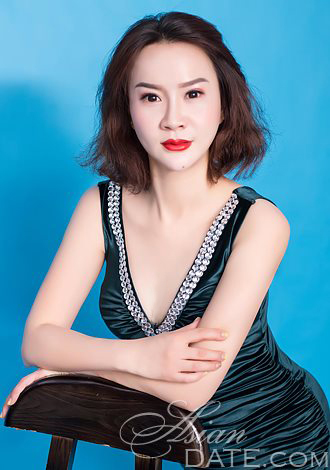 Asian, China member, gorgeous profiles only: Yaling(Sophia) from XiangYang