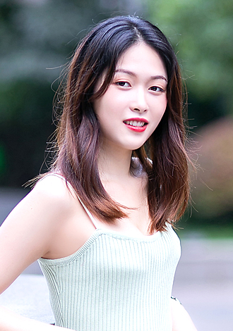 Gorgeous member profiles: blonde Asian member Liu from Nanchang