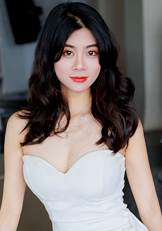 Date the member of your dreams: beautiful Asian Member Jiajia from Sanya