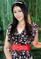 Gorgeous single women: beautiful China woman Lizhen from Changsha