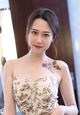 Most gorgeous profiles: Qiongrui(Angela) from Shanghai, female Asian member