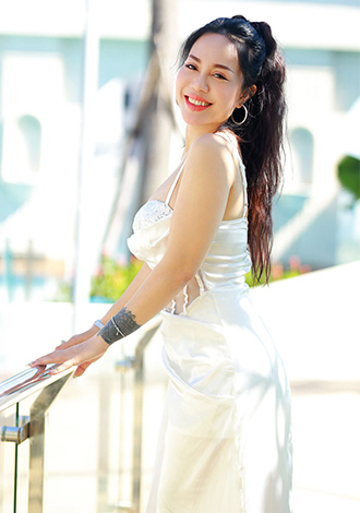 Gorgeous profiles pictures: beautiful Thai member Nguyen  Thi(Honey)